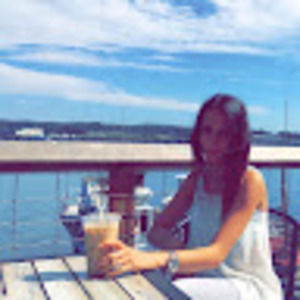 Meet your Posher, Melanie